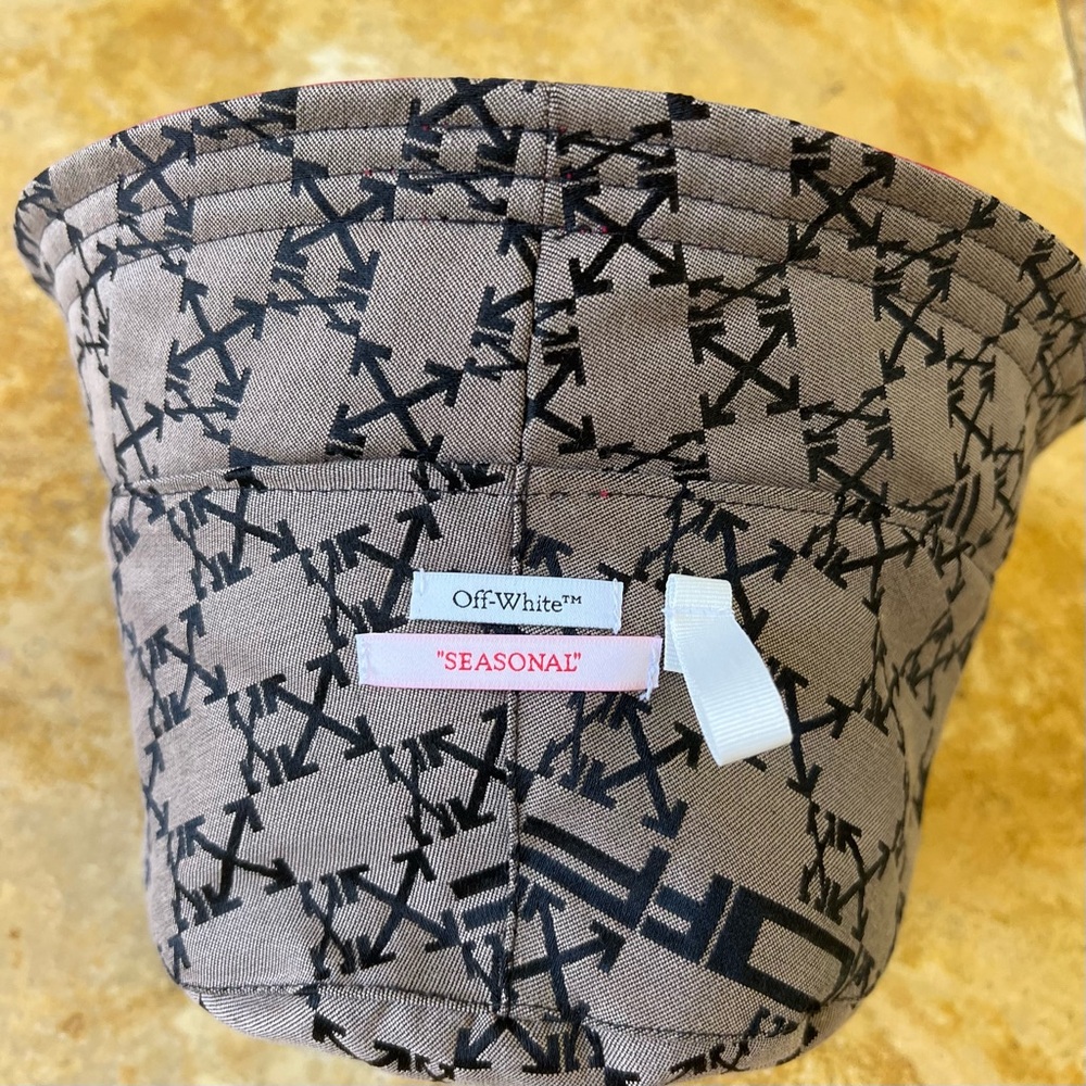 Off-White Designer Bucket Hat - Picture 2 of 3